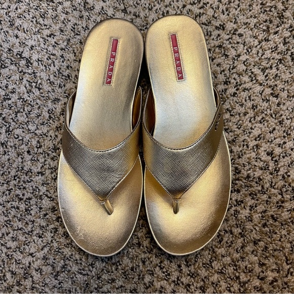 Prada Gold Thong Sandals Size 39.5 - Picture 4 of 8